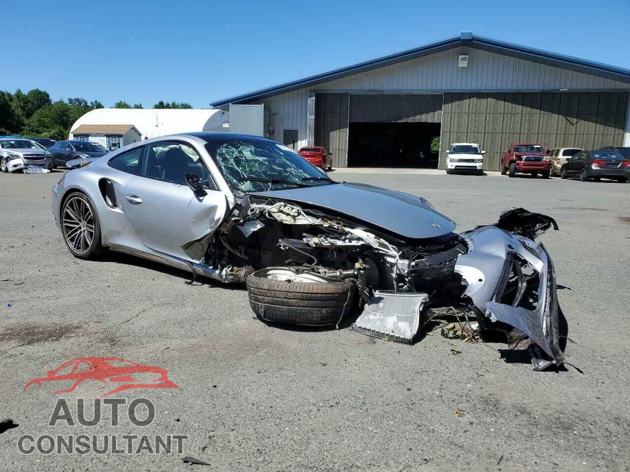 PORSCHE 911 2018 - WP0AD2A97JS156530