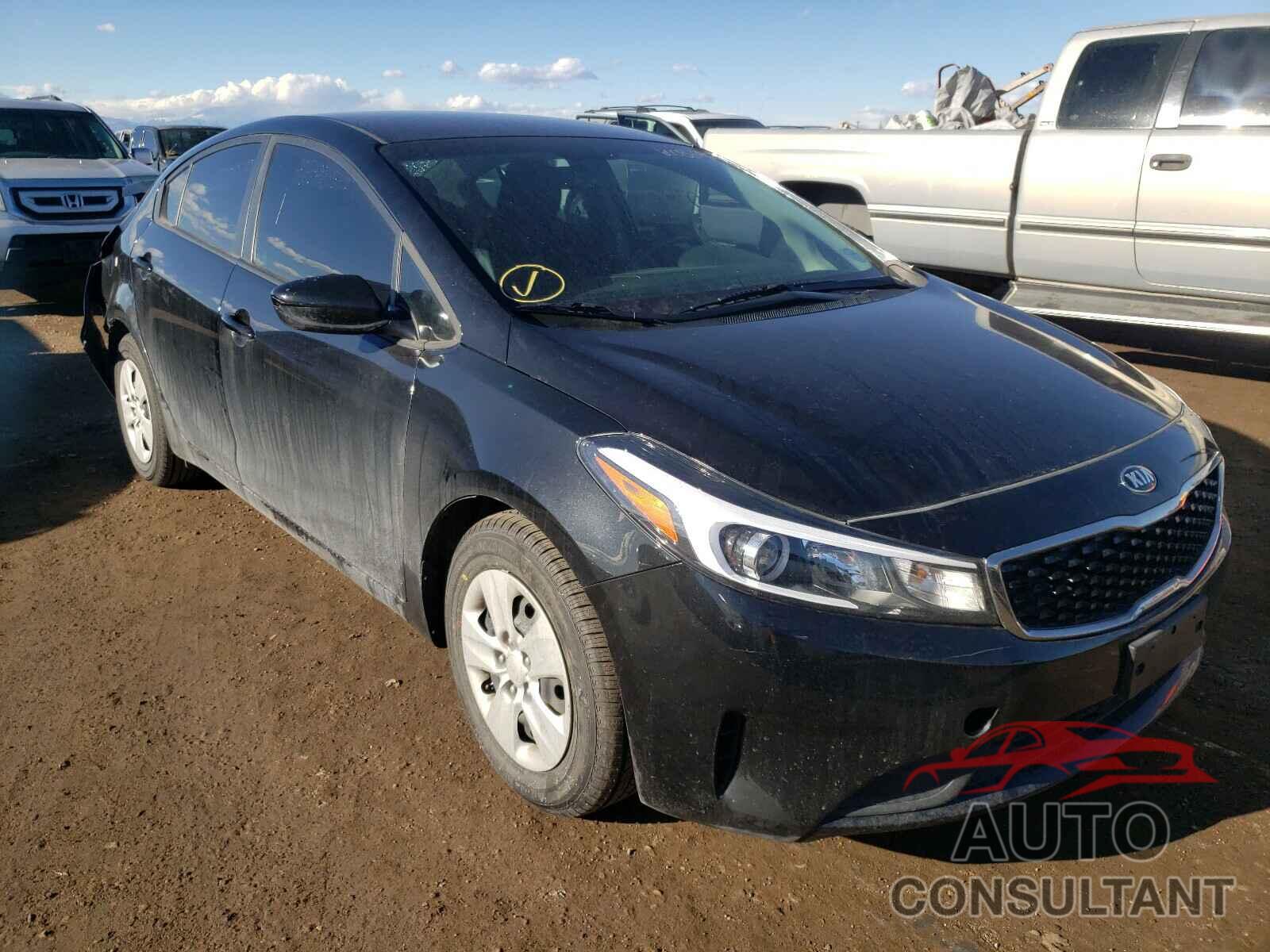 KIA FORTE 2018 - 3KPFL4A77JE249179