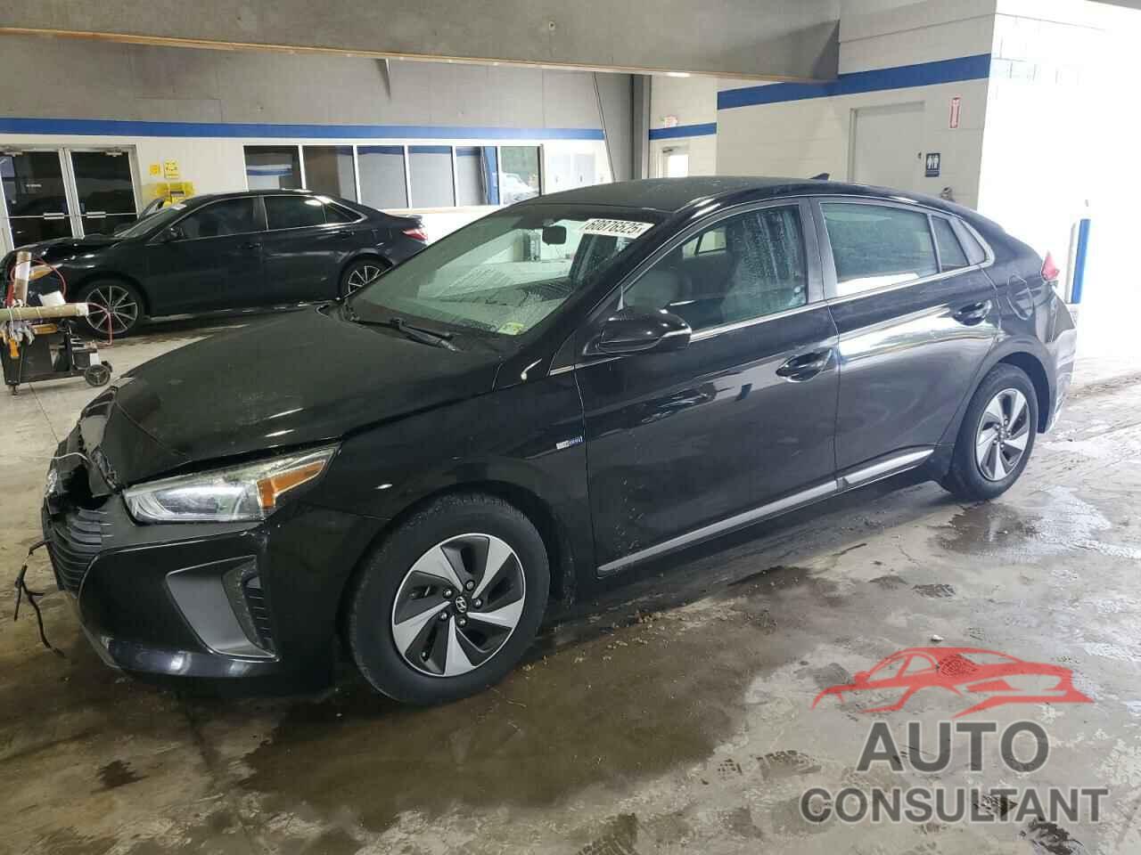 HYUNDAI IONIQ 2017 - KMHC75LC5HU048251