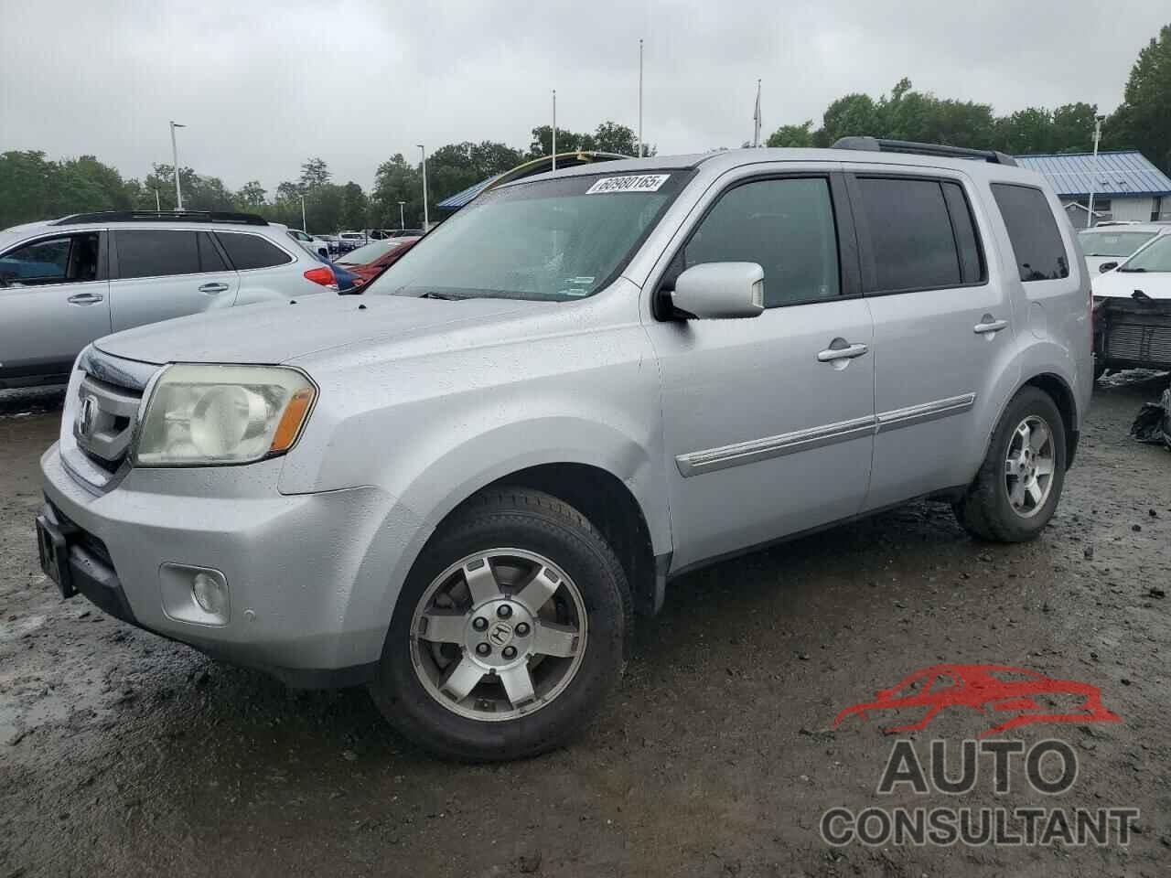 HONDA PILOT 2010 - 5FNYF4H95AB033901
