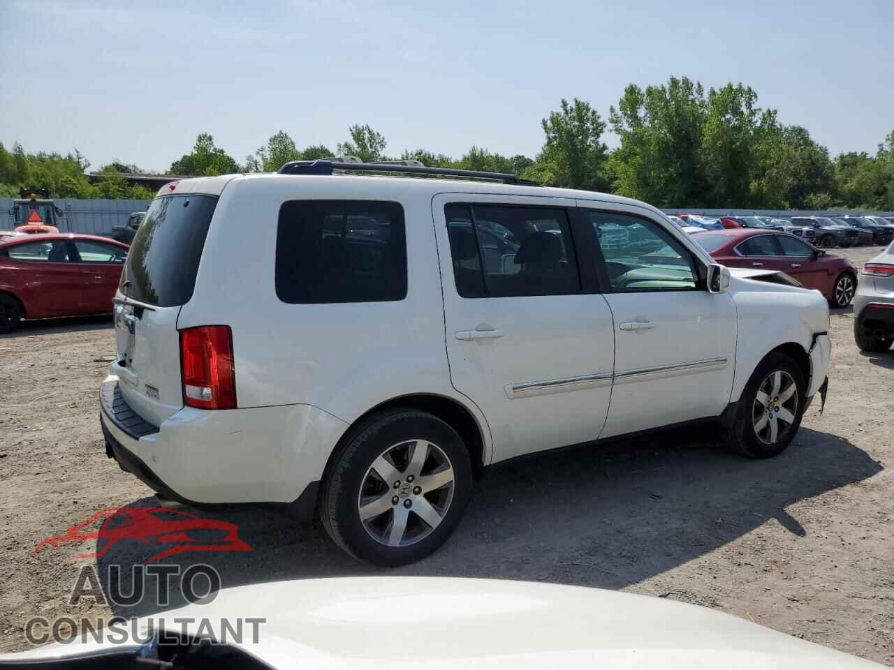HONDA PILOT 2014 - 5FNYF4H96EB043178