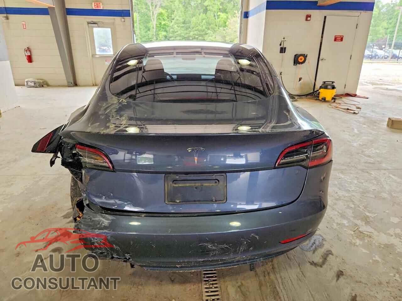TESLA MODEL 3 2023 - 5YJ3E1EA4PF463292