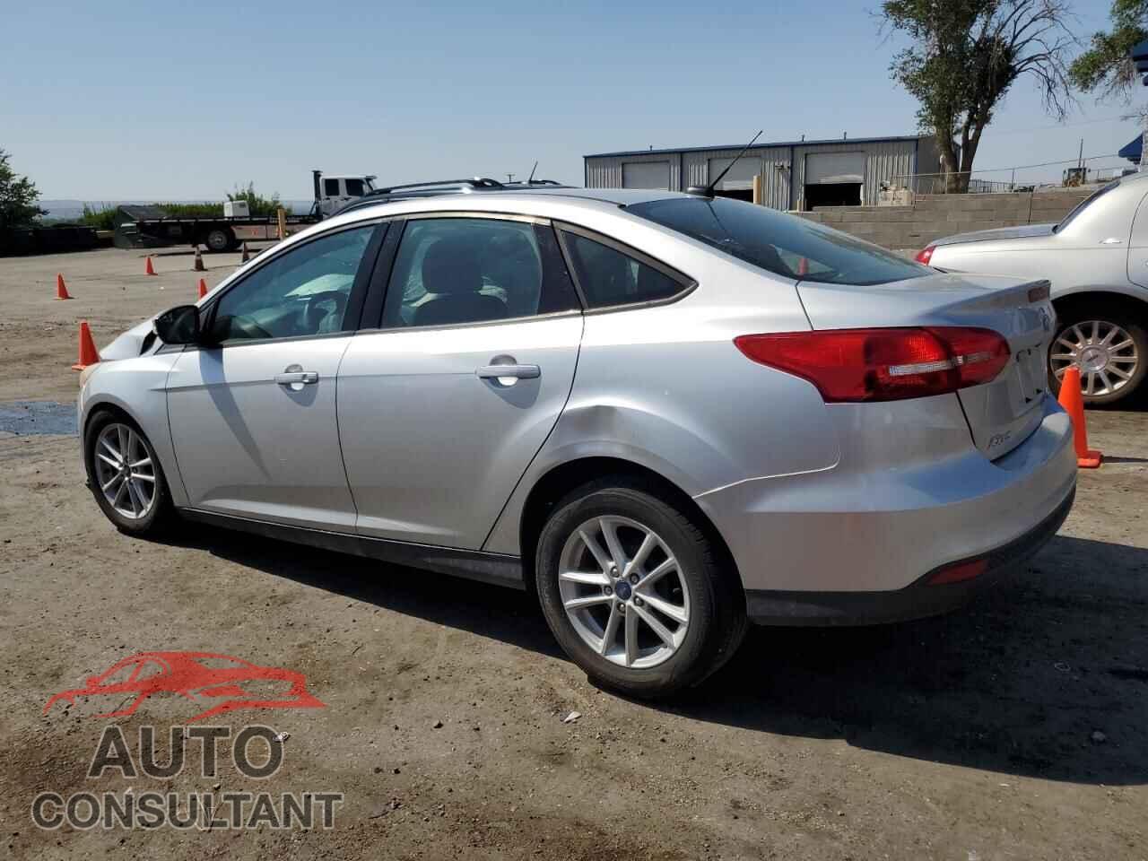 FORD FOCUS 2017 - 1FADP3F26HL320107