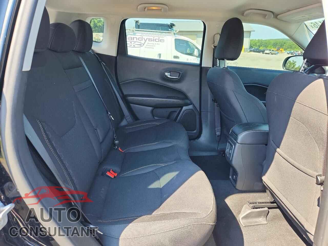 JEEP COMPASS 2020 - 3C4NJDABXLT112600
