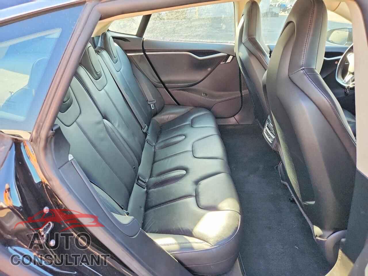 TESLA MODEL S 2014 - 5YJSA1S15EFP44526