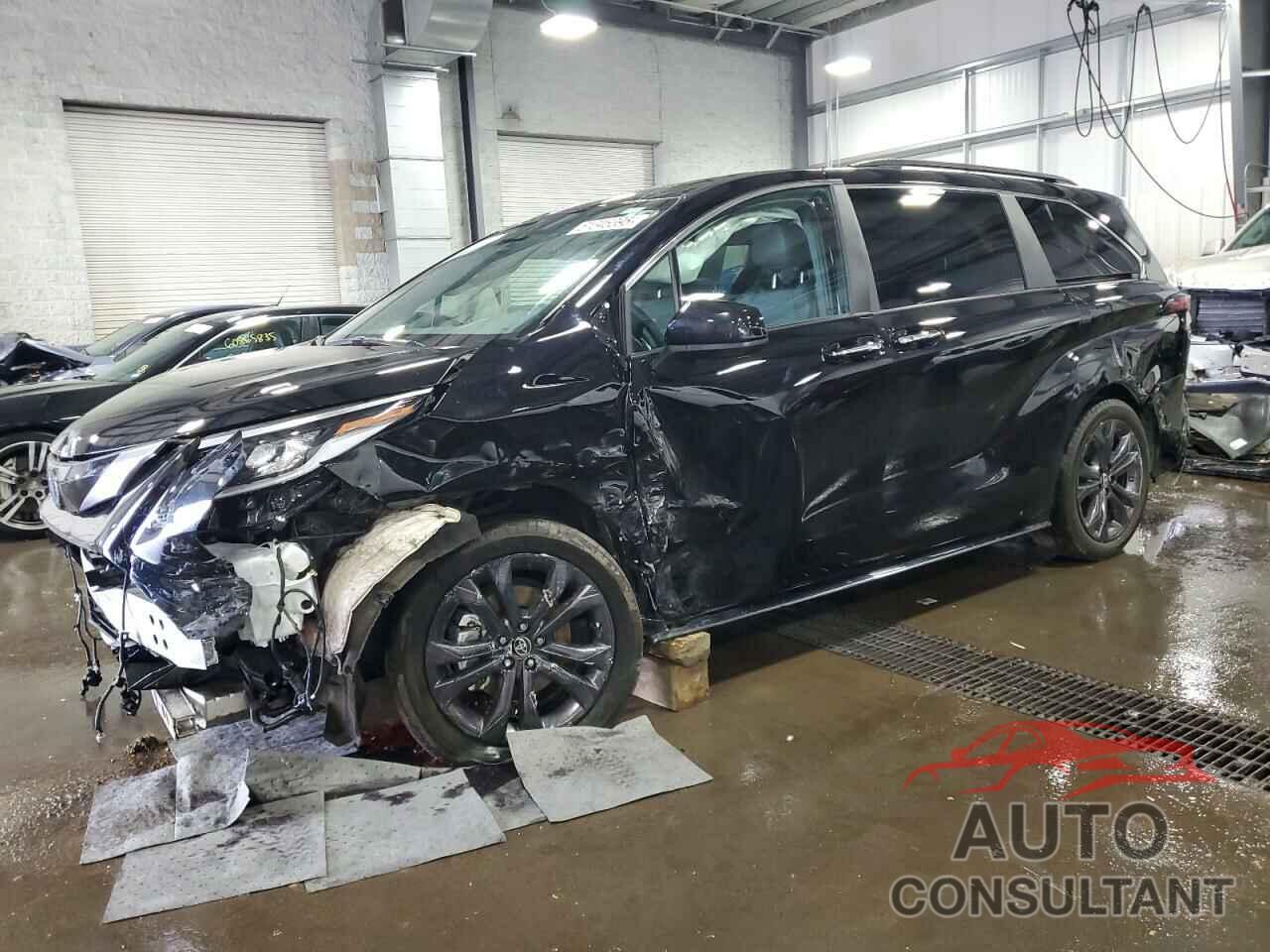 TOYOTA SIENNA 2022 - 5TDDRKEC0NS110511