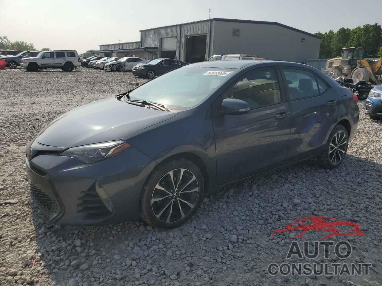 TOYOTA COROLLA 2018 - 5YFBURHE6JP801847