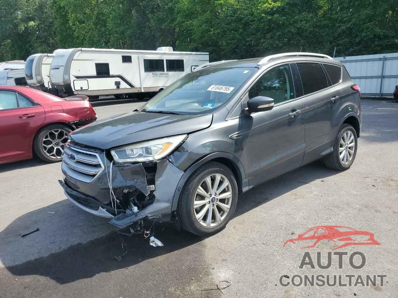 FORD ESCAPE 2018 - 1FMCU9J91JUA47420