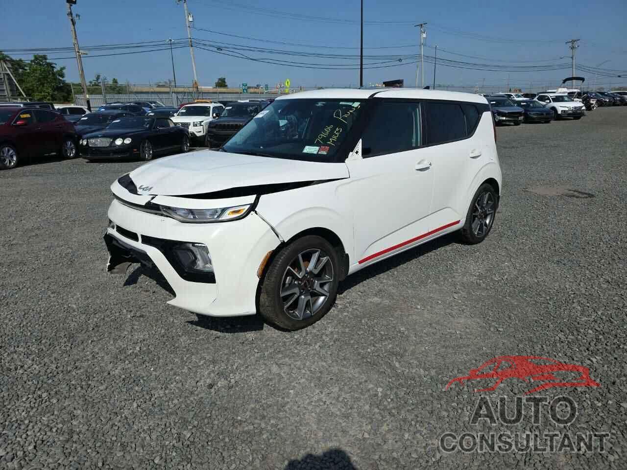 KIA SOUL 2022 - KNDJ63AU9N7818945