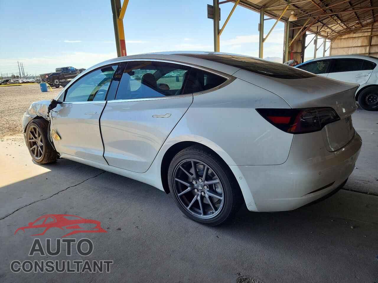 TESLA MODEL 3 2018 - 5YJ3E1EB3JF096739