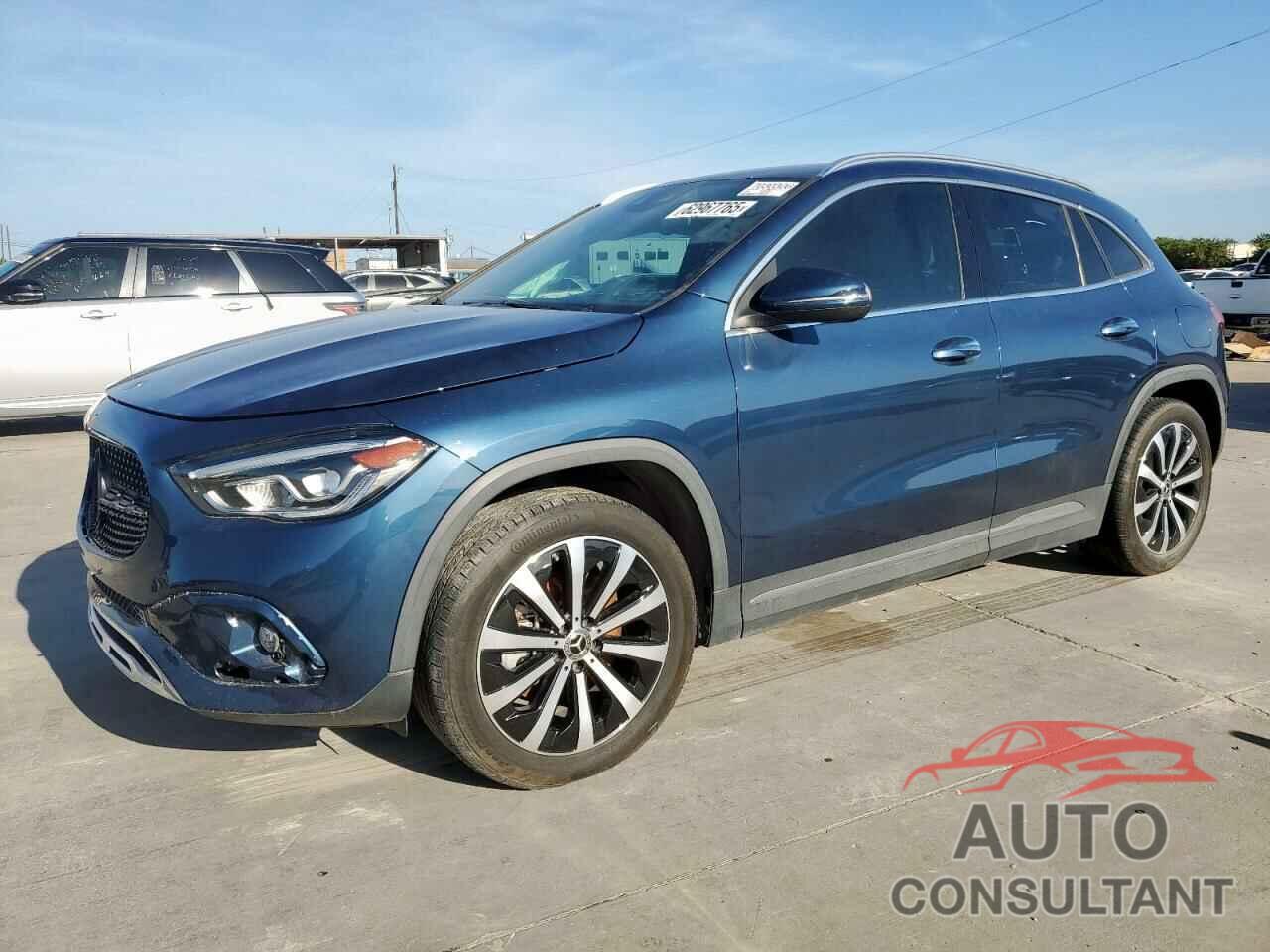 MERCEDES-BENZ GLA-CLASS 2022 - W1N4N4GB5NJ400342