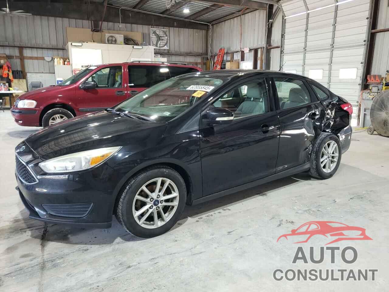 FORD FOCUS 2015 - 1FADP3F21FL231221