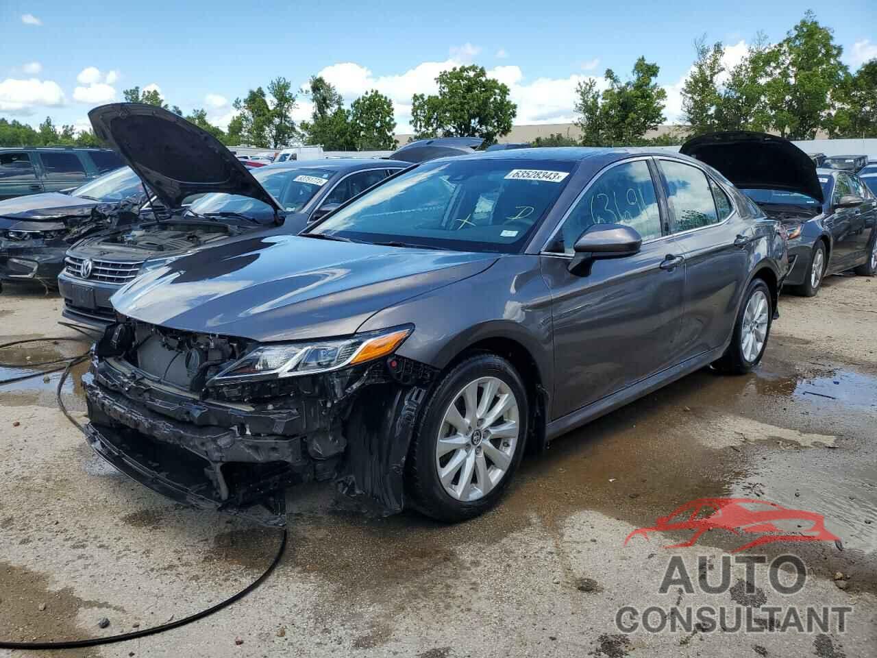TOYOTA CAMRY 2018 - 4T1B11HKXJU135977