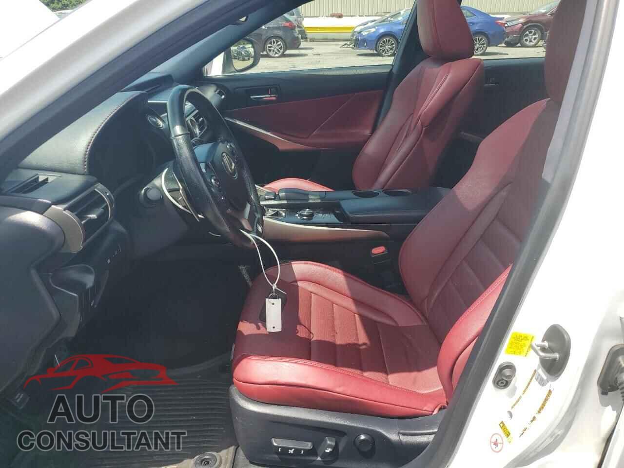 LEXUS IS 2014 - JTHCE1D20E5003084