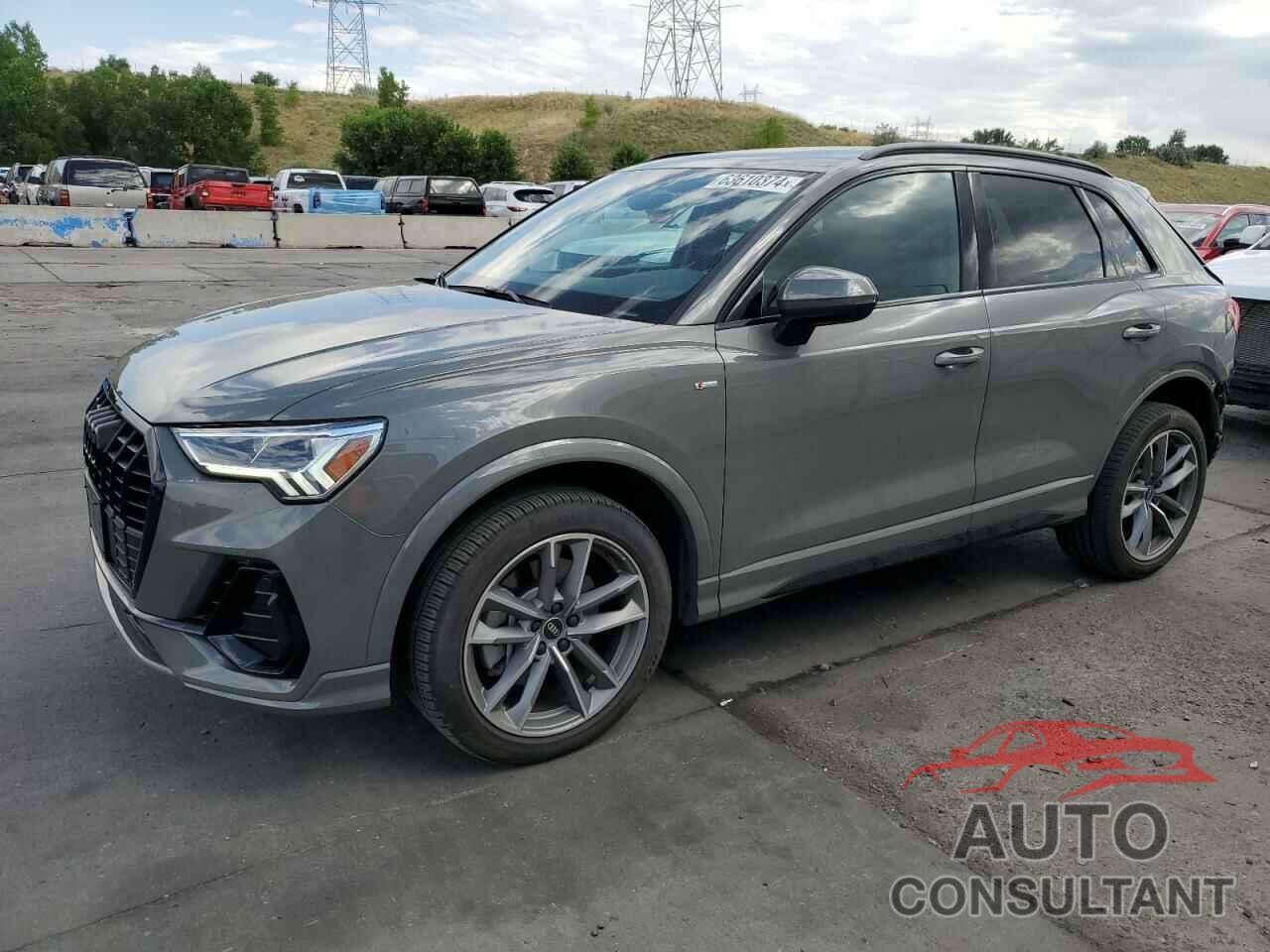 AUDI Q3 2022 - WA1EECF31N1057118