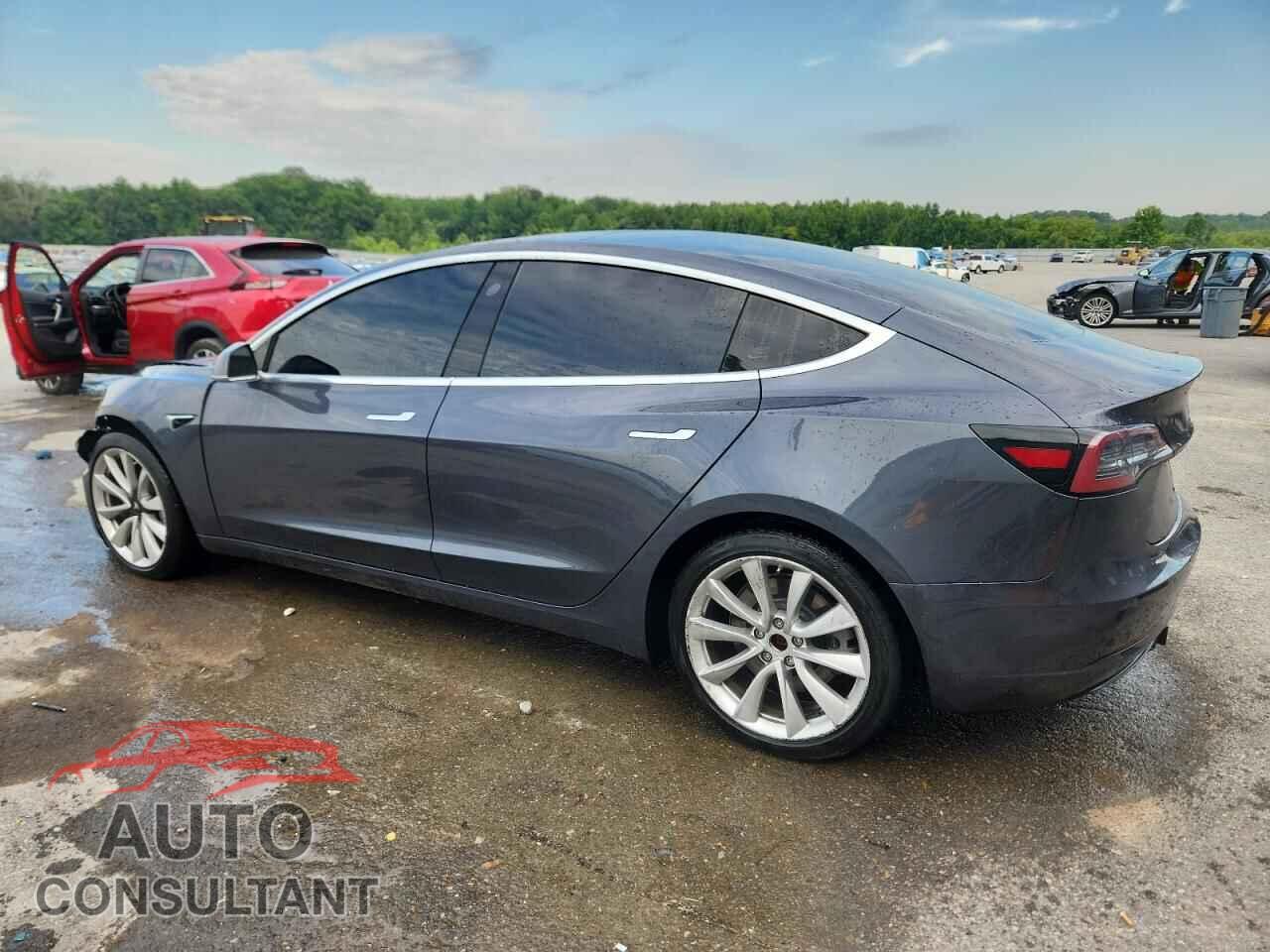 TESLA MODEL 3 2018 - 5YJ3E1EB3JF086941