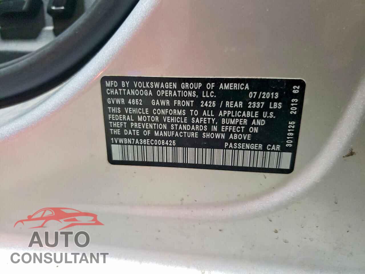 VOLKSWAGEN PASSAT 2014 - 1VWBN7A36EC008425