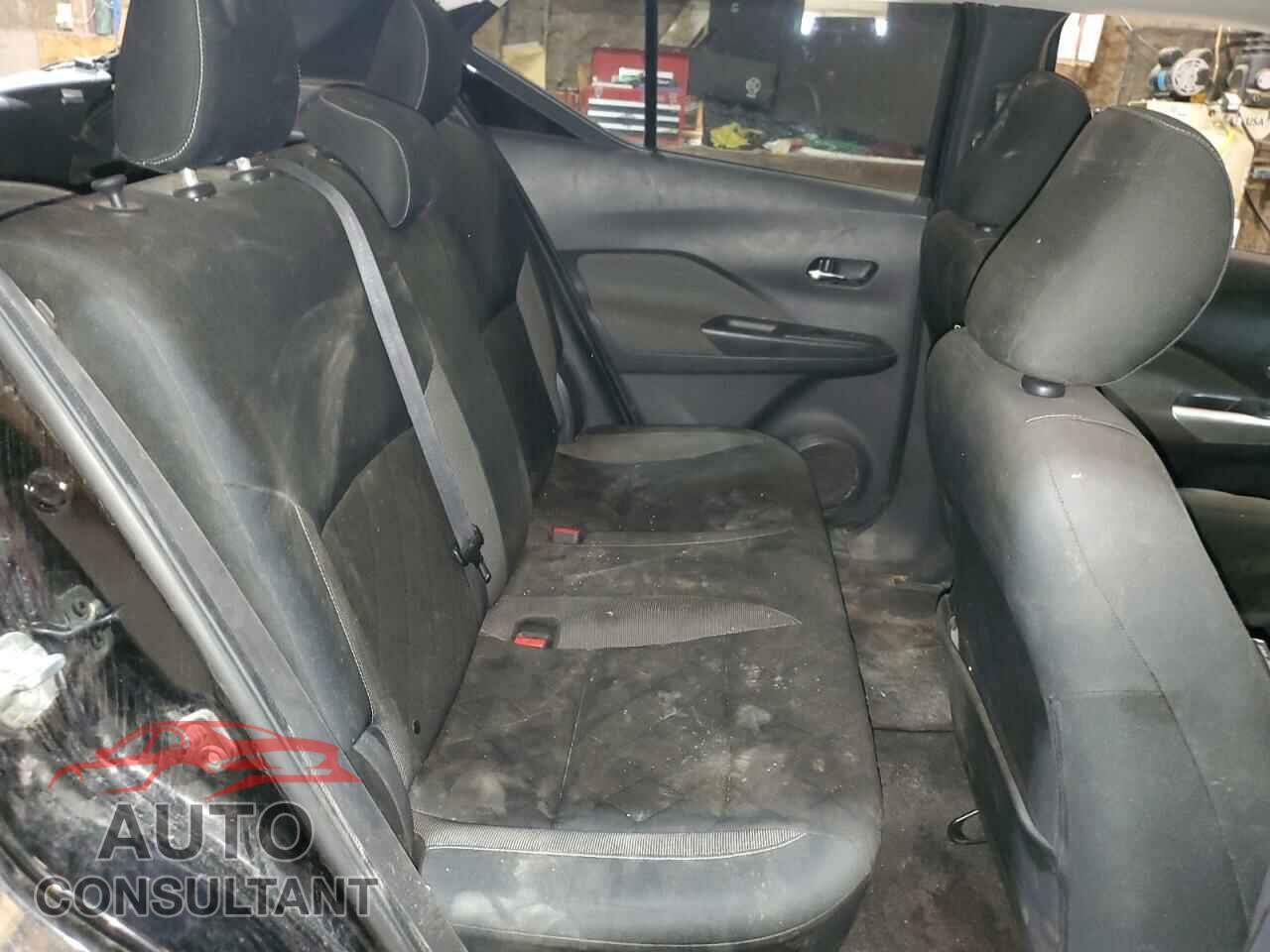 NISSAN KICKS 2019 - 3N1CP5CU3KL525101