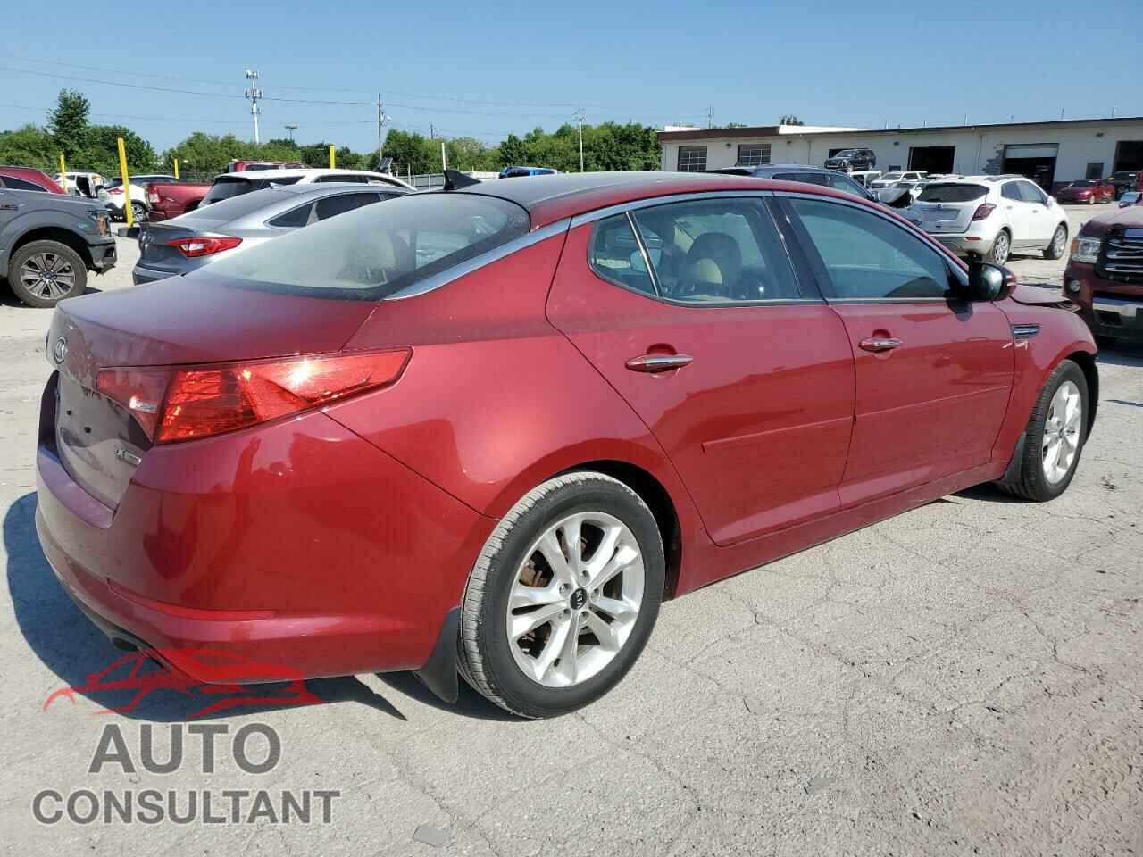 KIA OPTIMA 2011 - KNAGN4A67B5138518