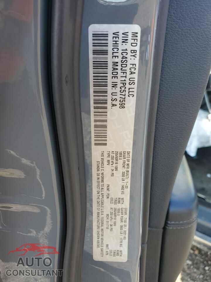 DODGE DURANGO 2023 - 1C4SDJFT1PC577598