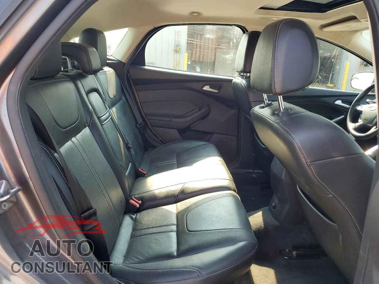 FORD FOCUS 2013 - 1FADP3K21DL270958