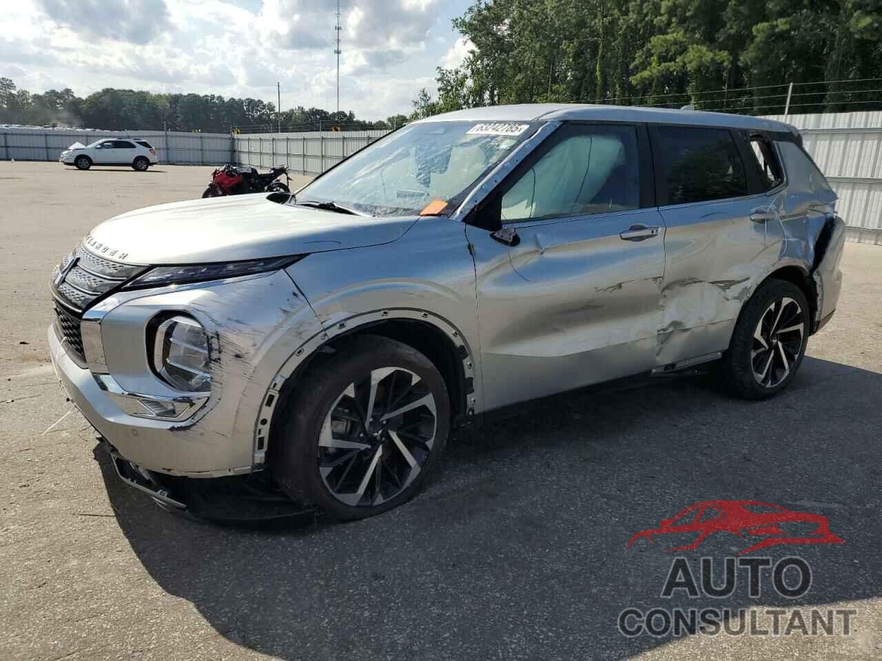 MITSUBISHI OUTLANDER 2023 - JA4J3UA80PZ043955