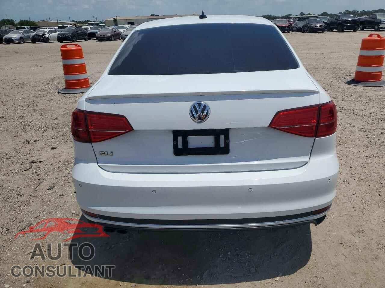 VOLKSWAGEN JETTA 2017 - 3VW4T7AJ0HM345382
