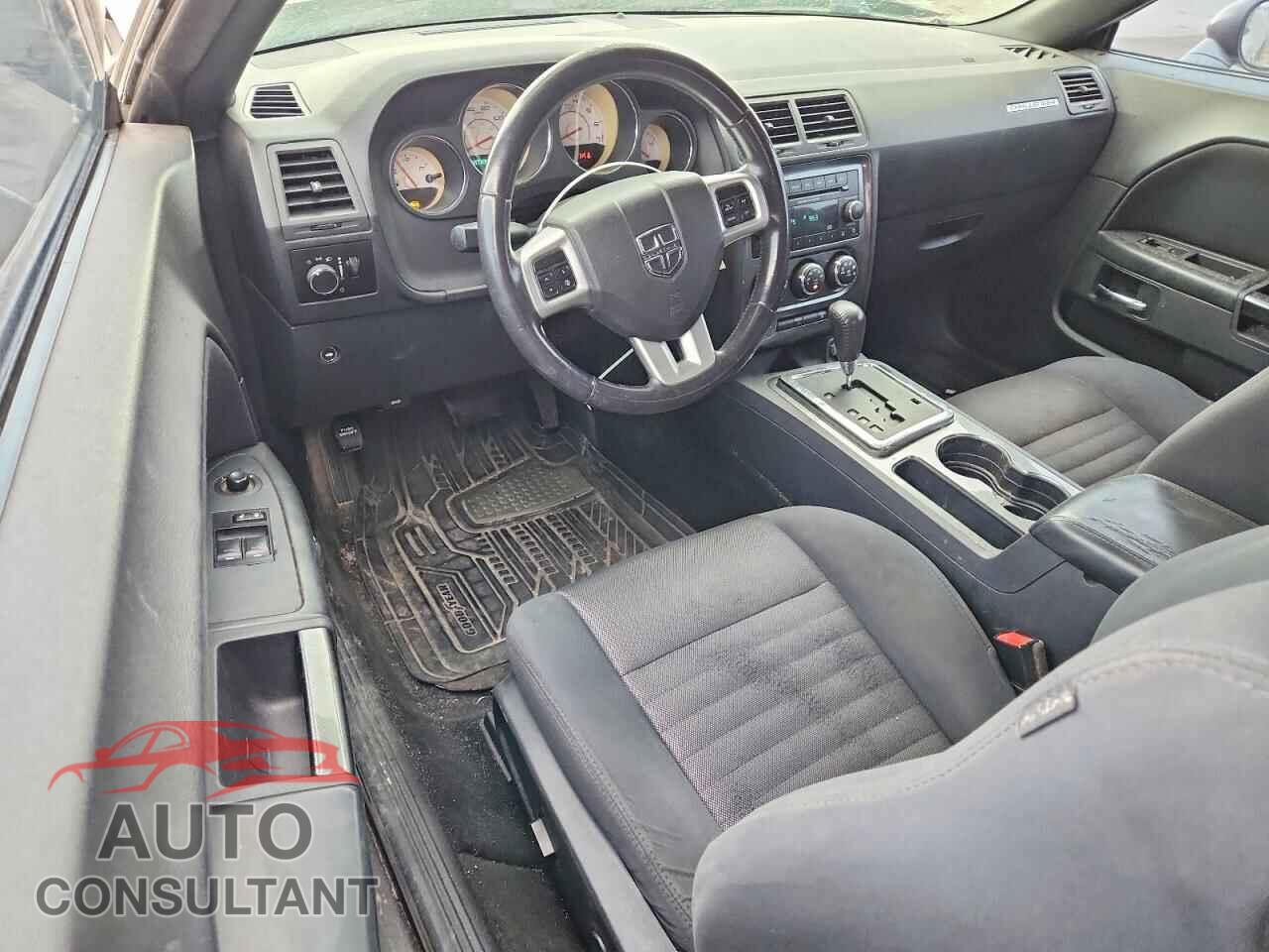 DODGE CHALLENGER 2013 - 2C3CDYAG9DH665979