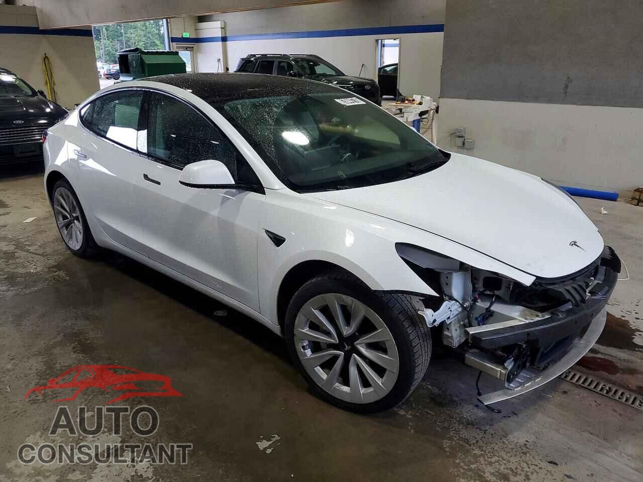 TESLA MODEL 3 2022 - 5YJ3E1EA2NF369568