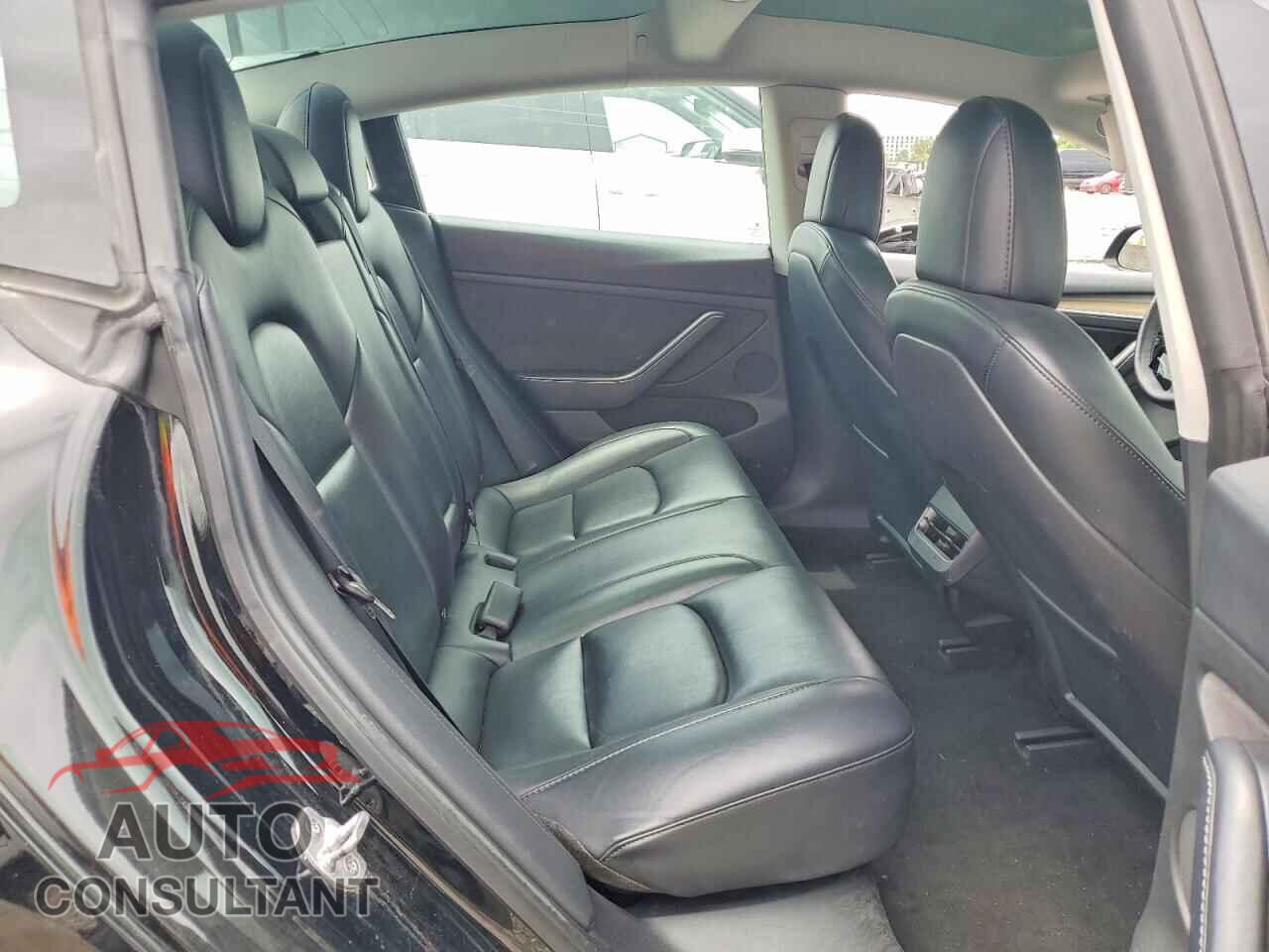 TESLA MODEL 3 2020 - 5YJ3E1EA1PF460446