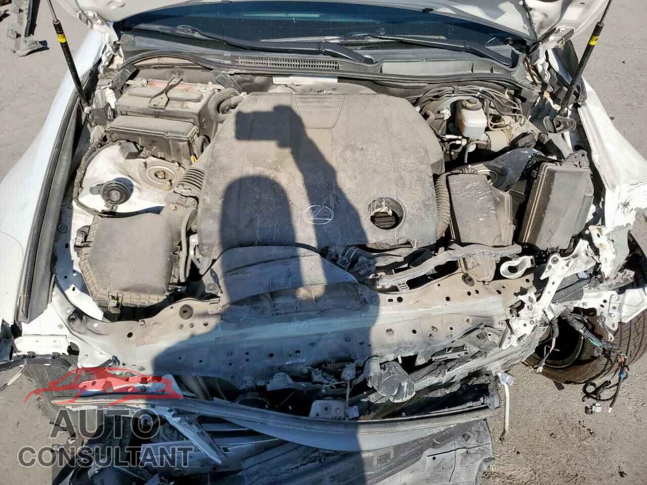 LEXUS IS 2014 - JTHCF1D2XE5013649
