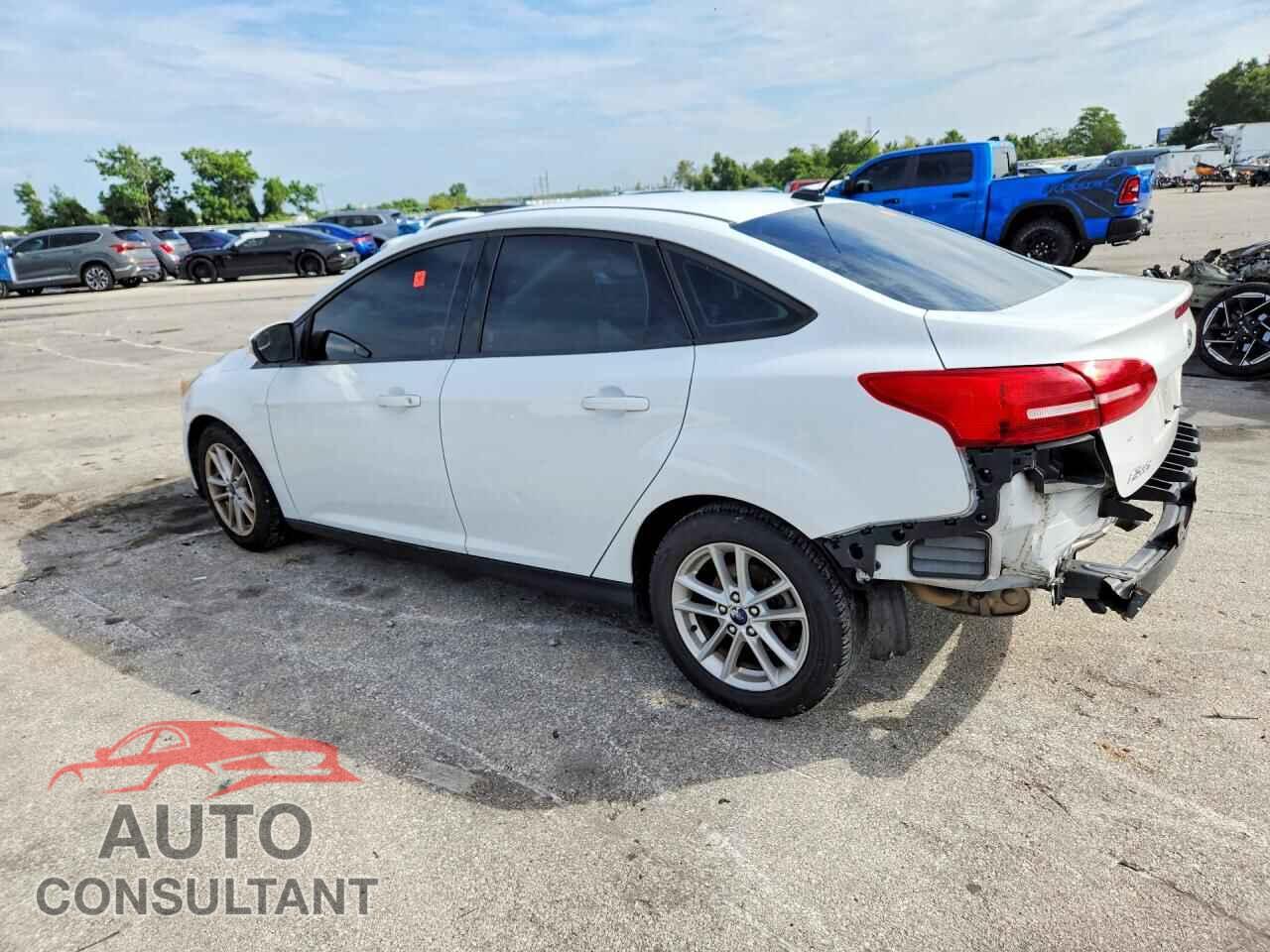 FORD FOCUS 2017 - 1FADP3FE8HL269865