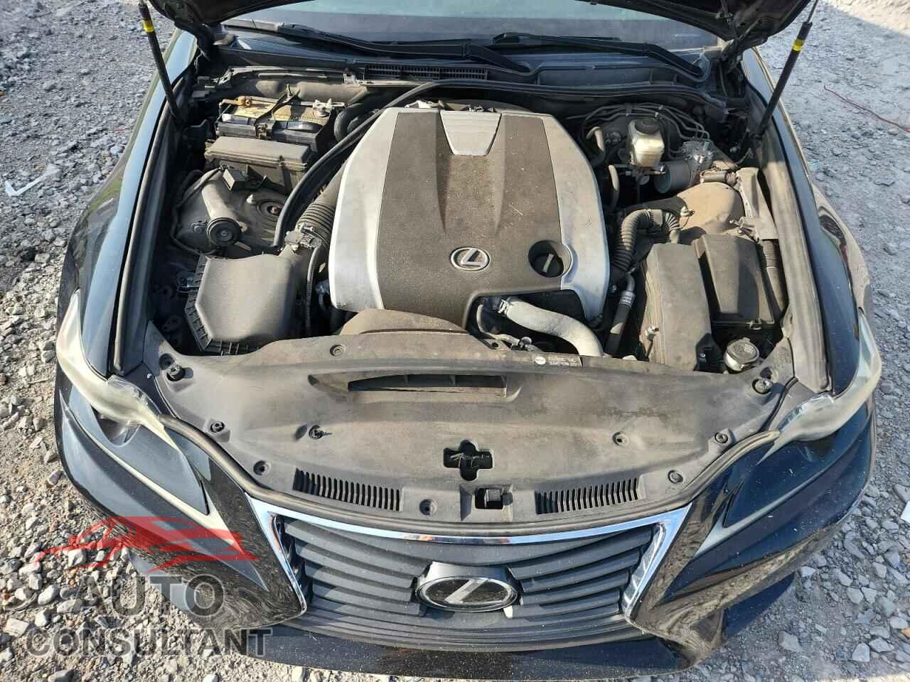 LEXUS IS 2014 - JTHCE1D20E5001576
