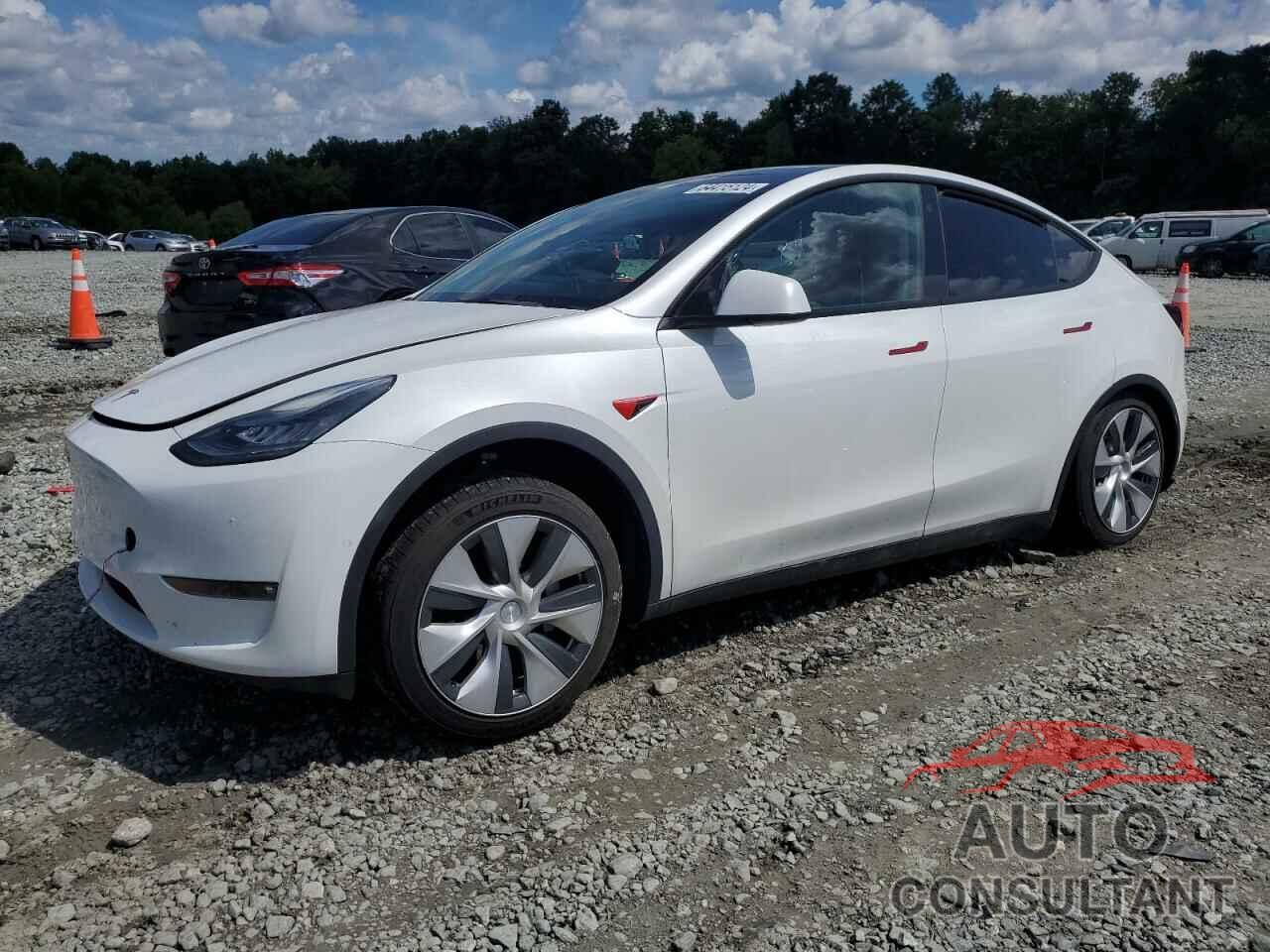 TESLA MODEL Y 2021 - 5YJYGDEE4MF106243