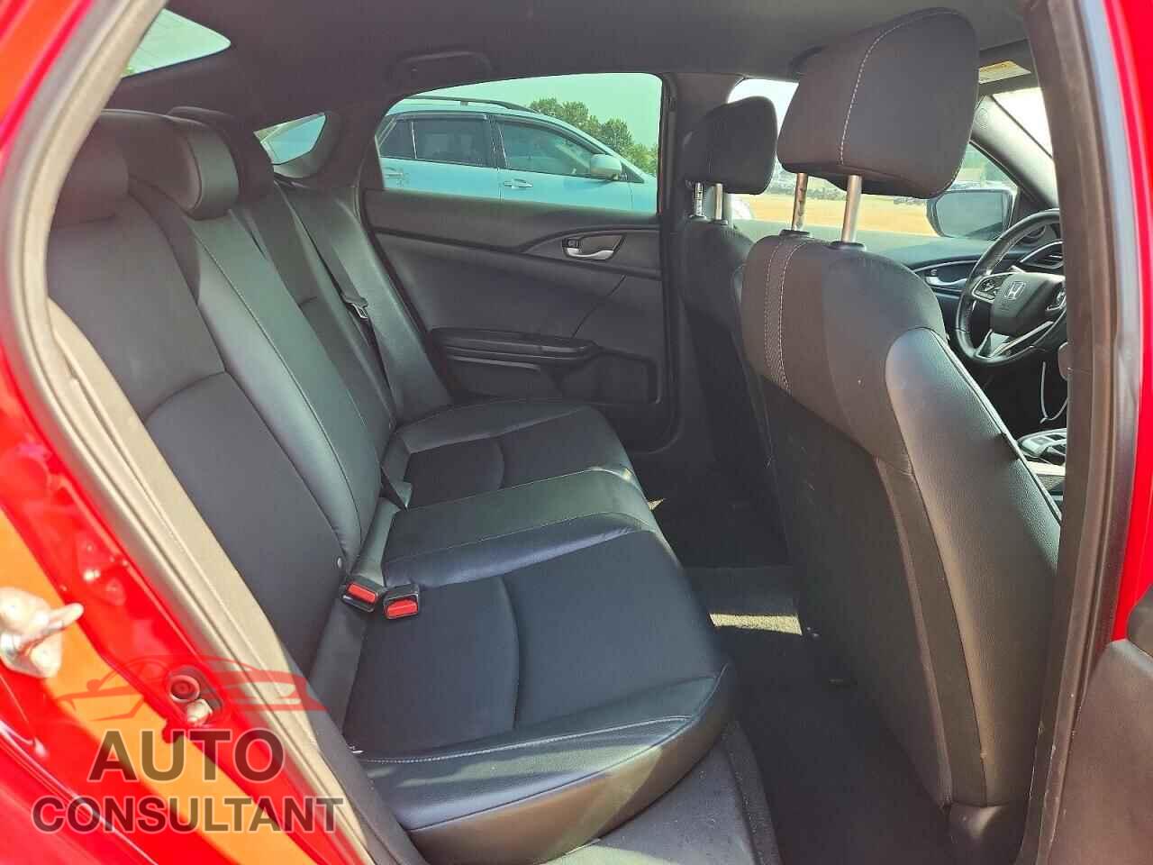 HONDA CIVIC 2019 - 2HGFC2F84KH570433