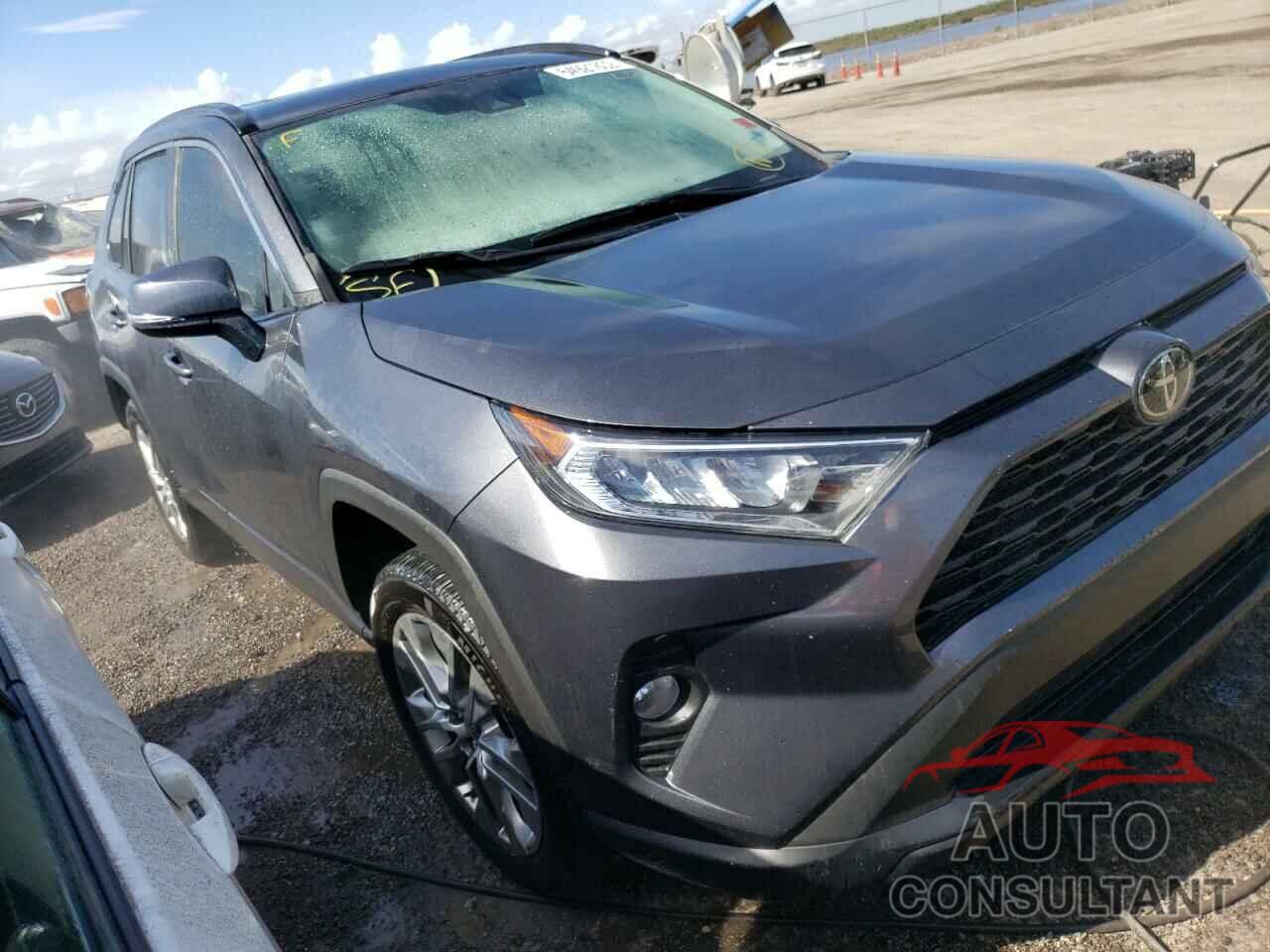 TOYOTA RAV4 2021 - 2T3C1RFV5MC128674