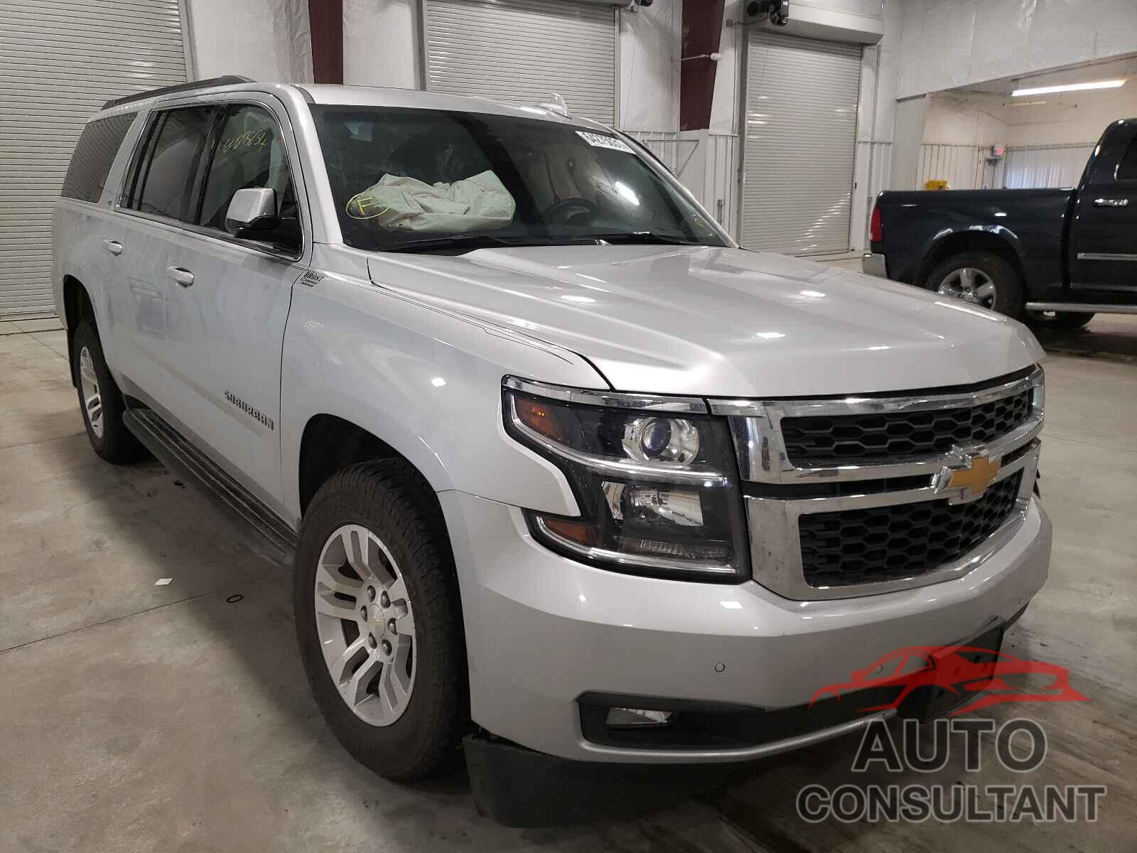 CHEVROLET SUBURBAN 2017 - 1GNSKHKC7HR263352