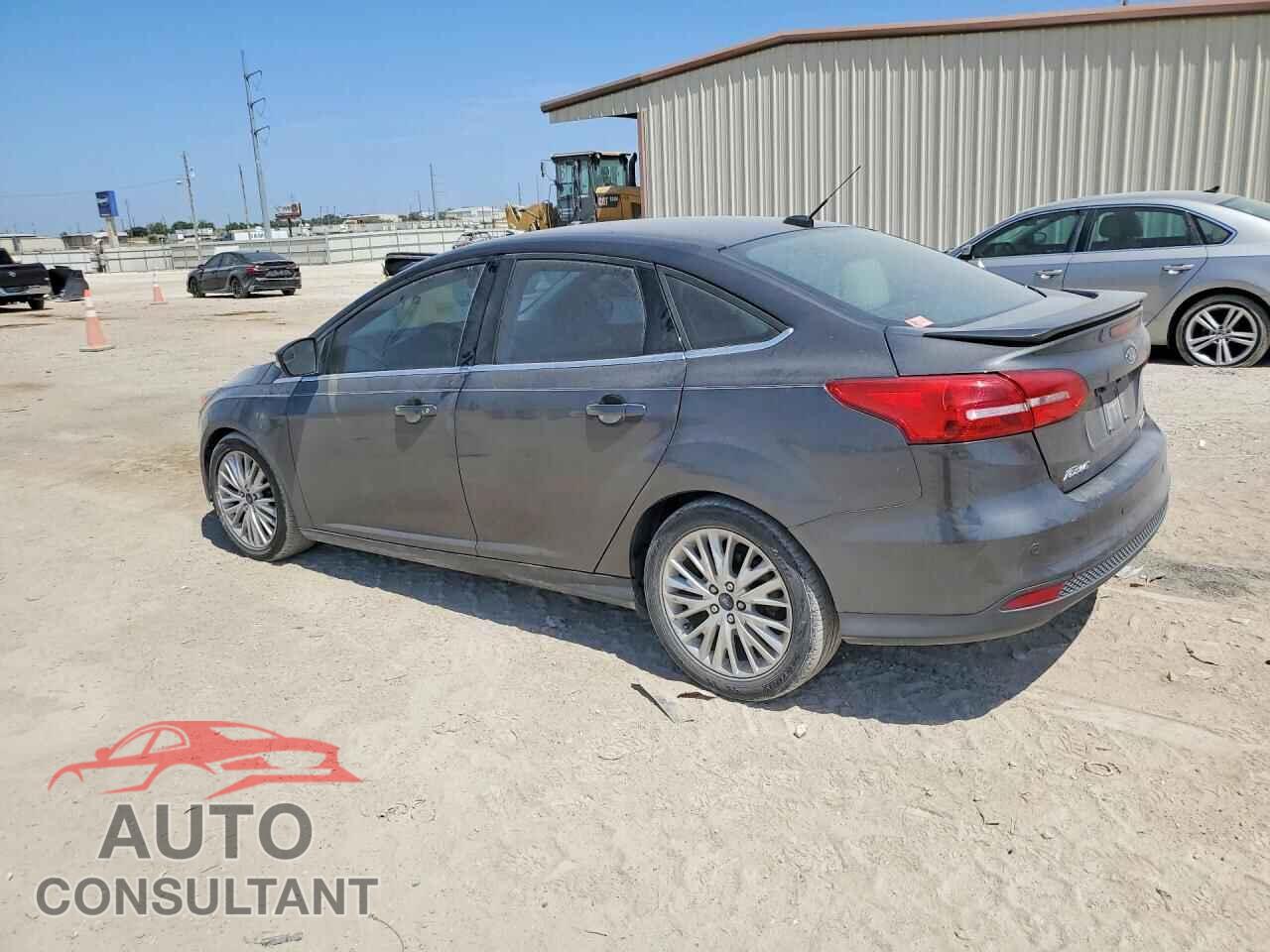 FORD FOCUS 2015 - 1FADP3J23FL328041