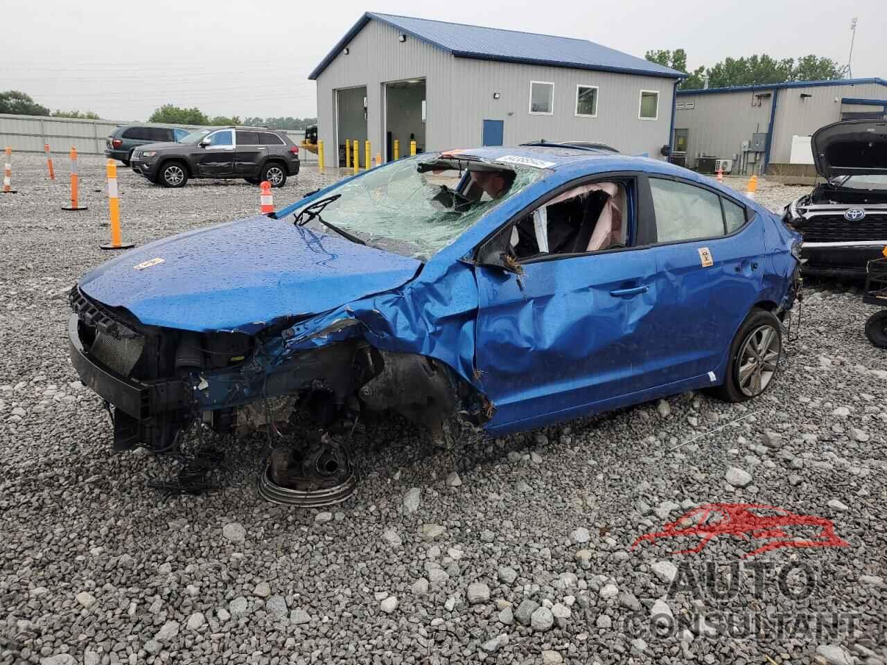 HYUNDAI ELANTRA 2018 - 5NPD84LF3JH353421