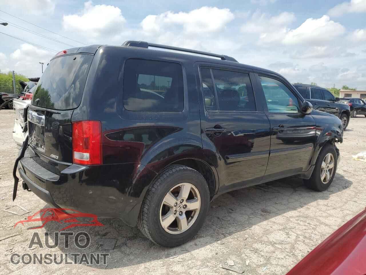 HONDA PILOT 2011 - 5FNYF4H79BB060938