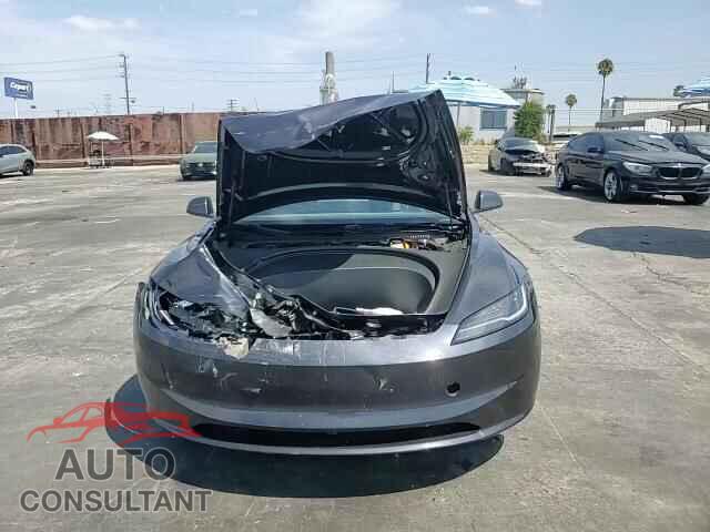 TESLA MODEL 3 2025 - 5YJ3E1EA9SF136685