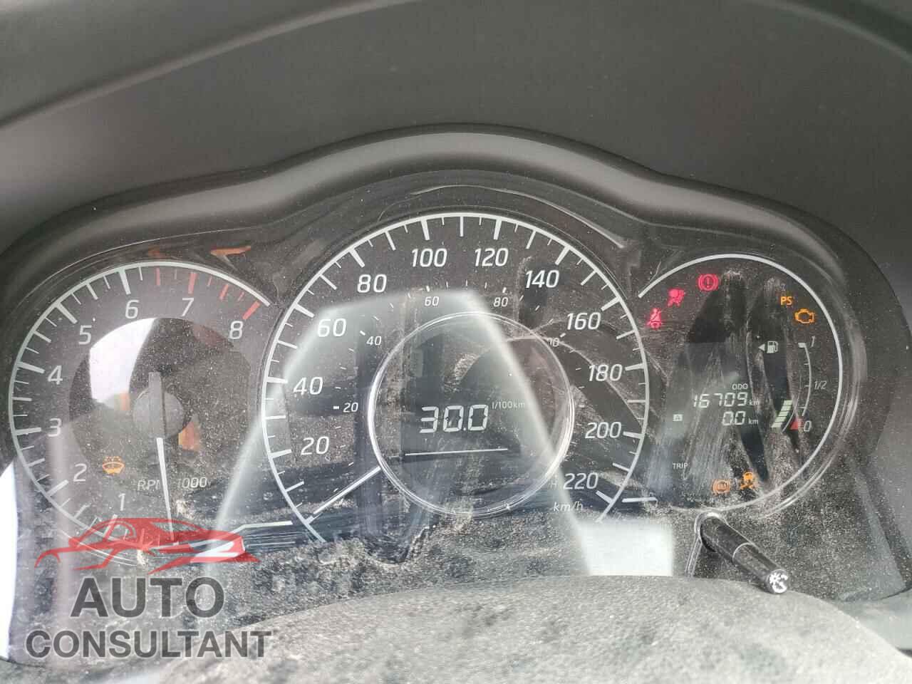 NISSAN VERSA 2017 - 3N1CE2CP3HL381315