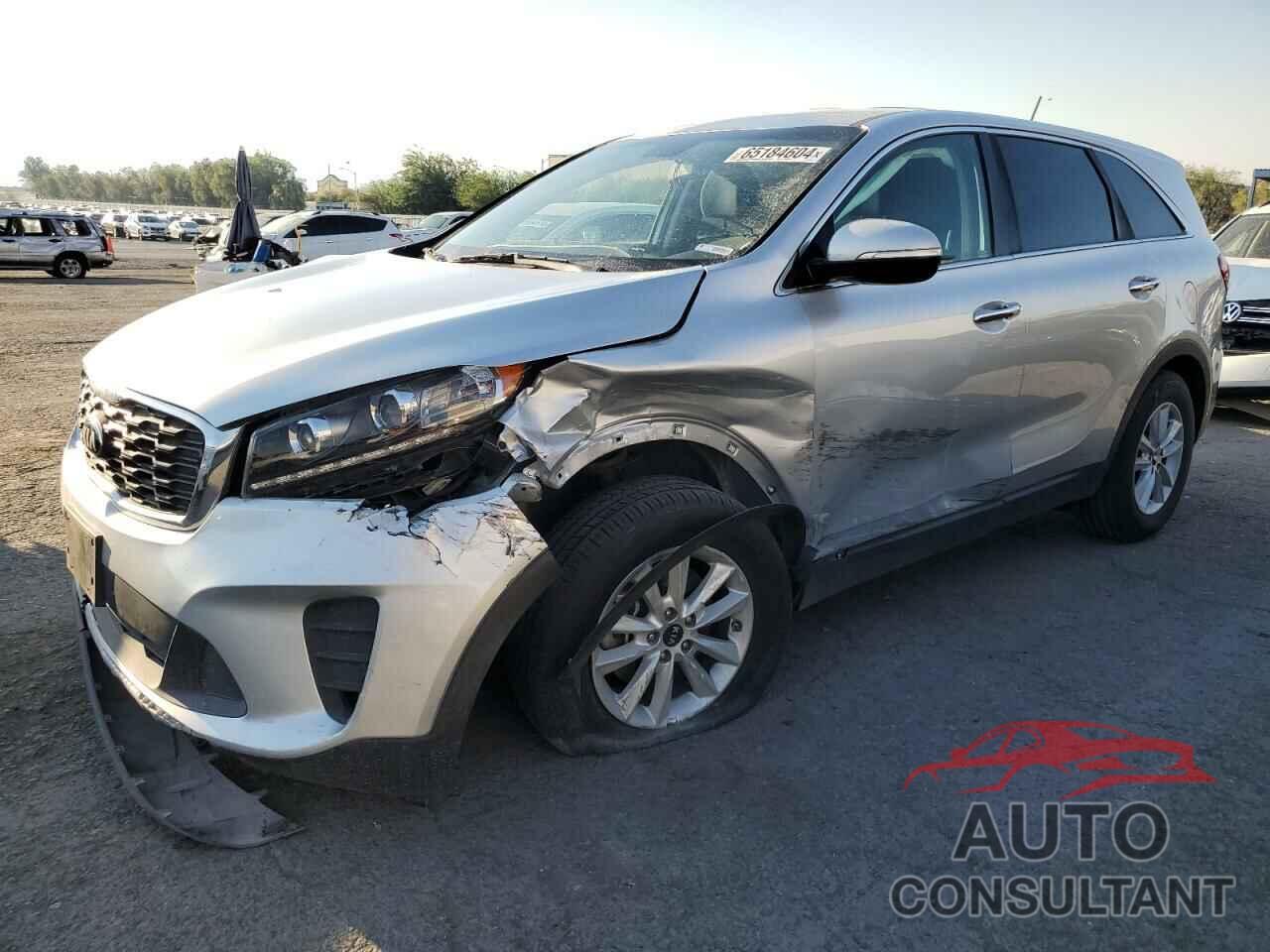 KIA SORENTO 2019 - 5XYPG4A34KG566802