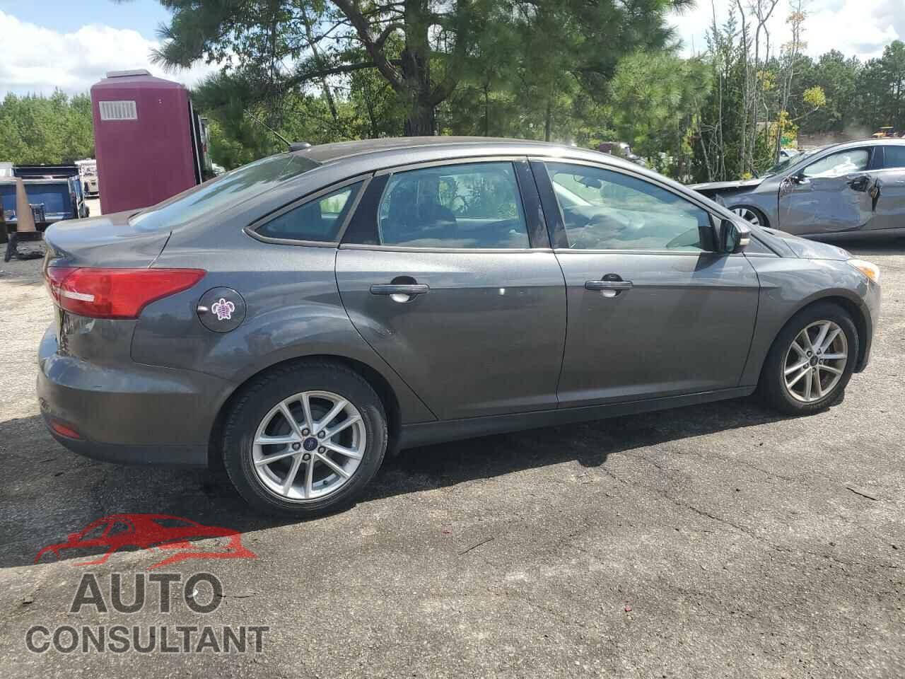 FORD FOCUS 2017 - 1FADP3F21HL251357