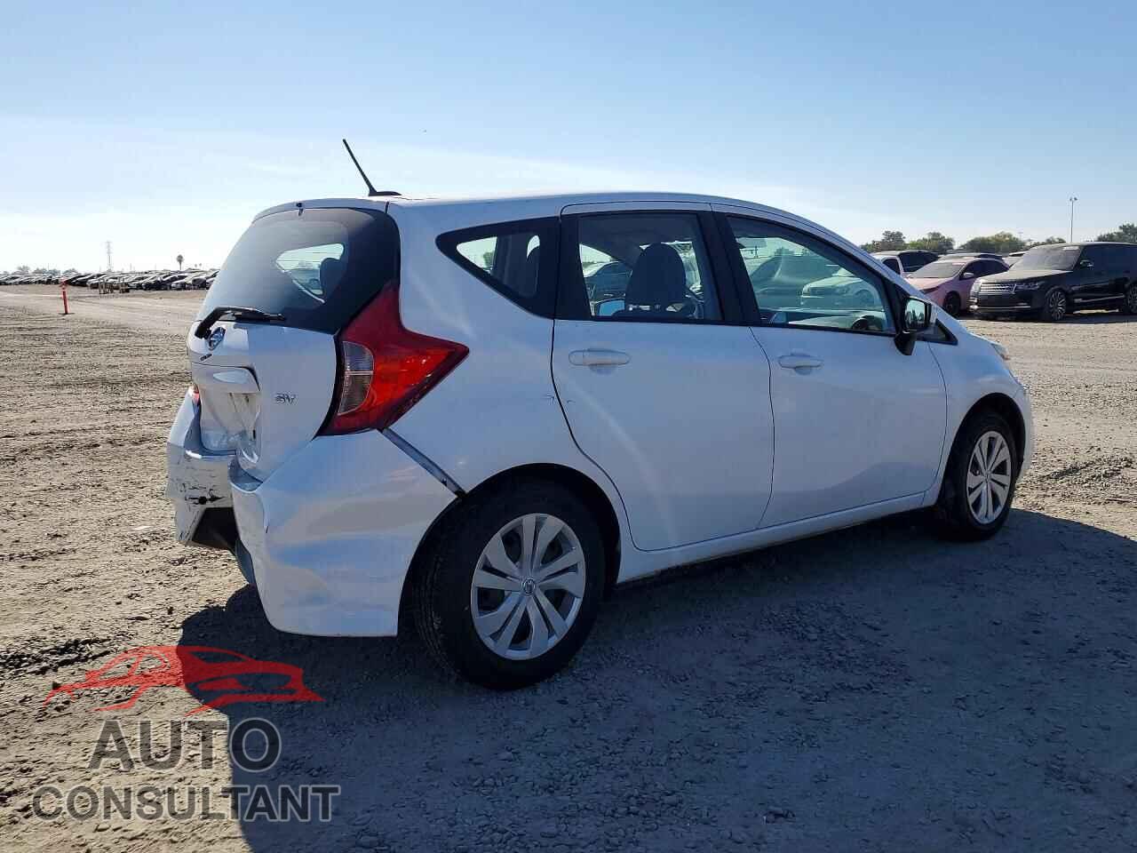 NISSAN VERSA 2017 - 3N1CE2CP3HL361517