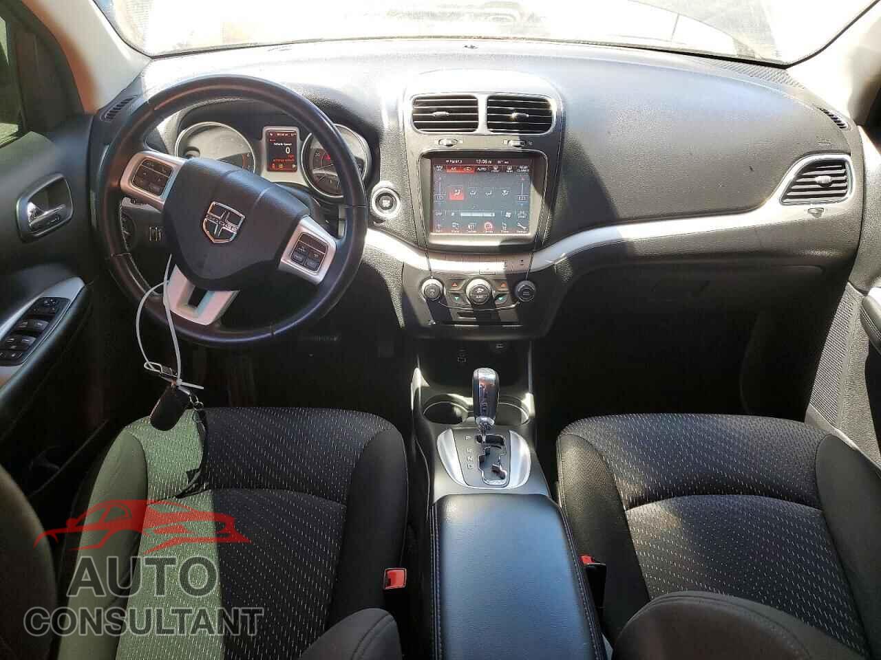 DODGE JOURNEY 2019 - 3C4PDCBB8KT804314