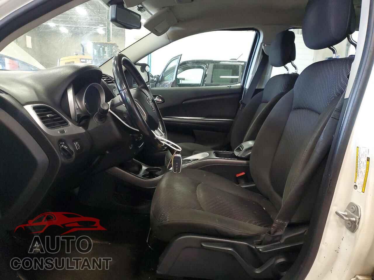 DODGE JOURNEY 2015 - 3C4PDCAB5FT658848