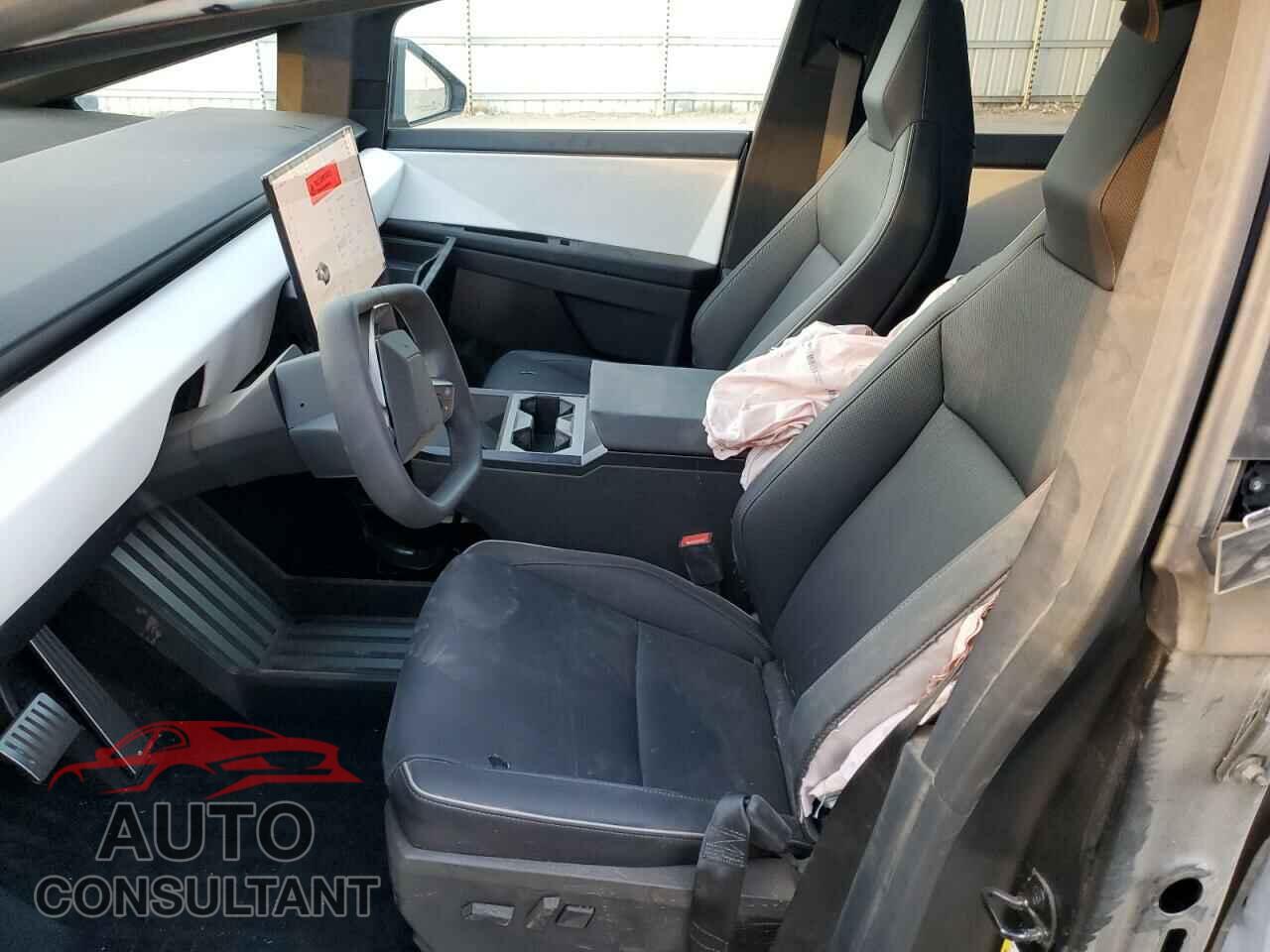 TESLA CYBERTRUCK 2024 - 7G2CEHEDXRA001237