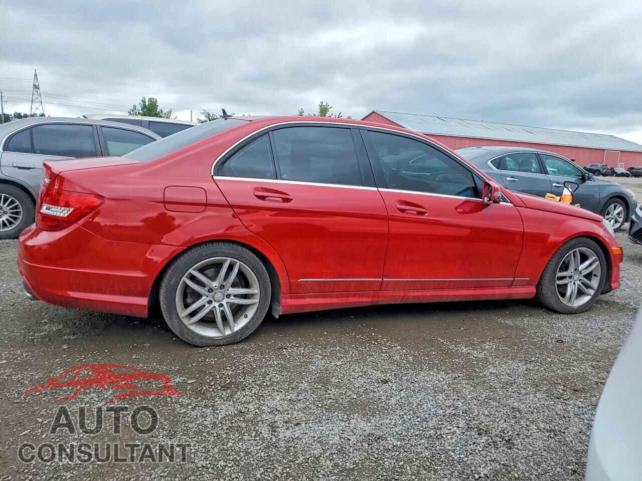 MERCEDES-BENZ C-CLASS 2012 - WDDGF8FB7CA689754