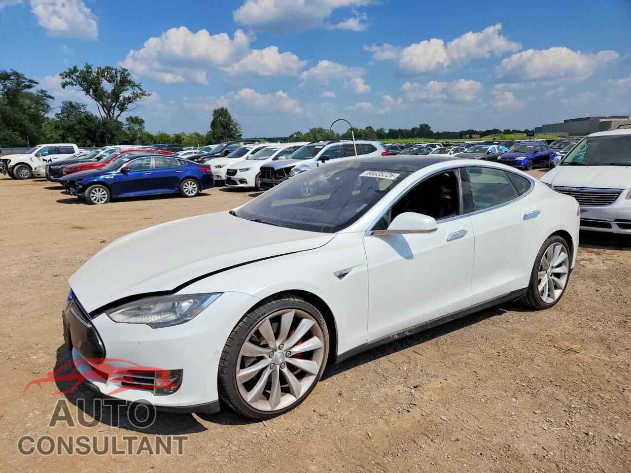 TESLA MODEL S 2016 - 5YJSA1E44GF128342